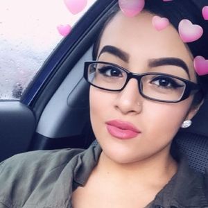 Meet your Posher, Alicia